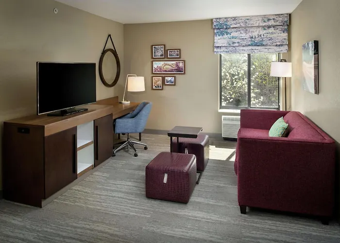 Hampton Inn & Suites Binghamton / Vestal