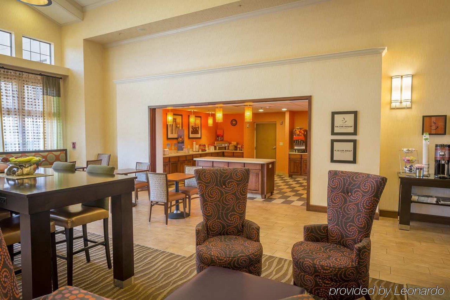 Hampton & Binghamton/vestal Hotel