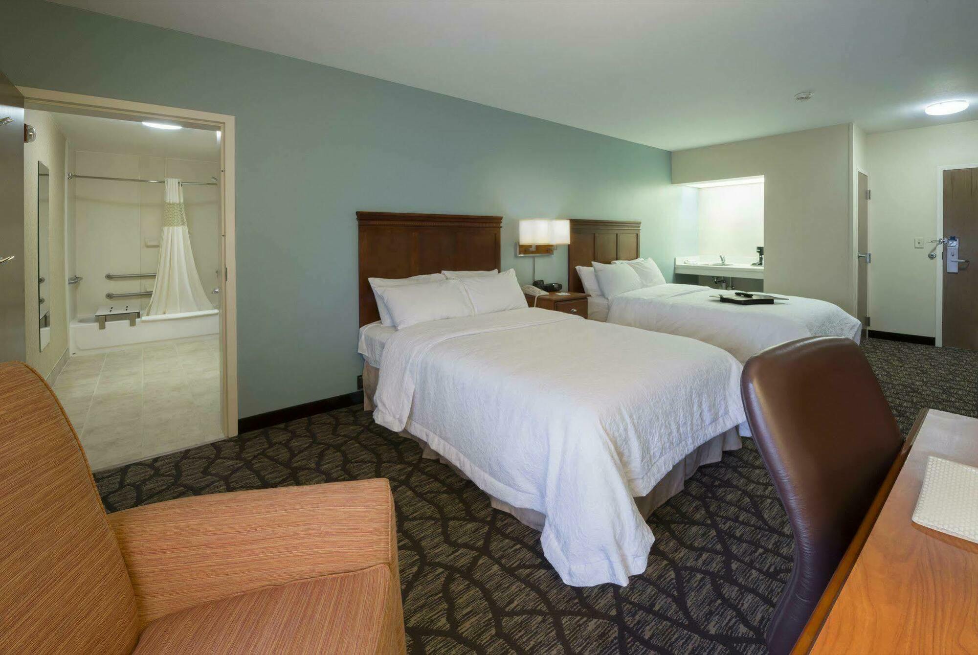 Hampton & Binghamton/vestal Hotel 3*